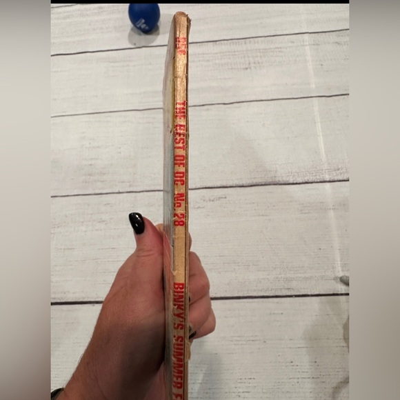 Binkys Summer Fun Vintage comic 1982 - Picture 3 of 4